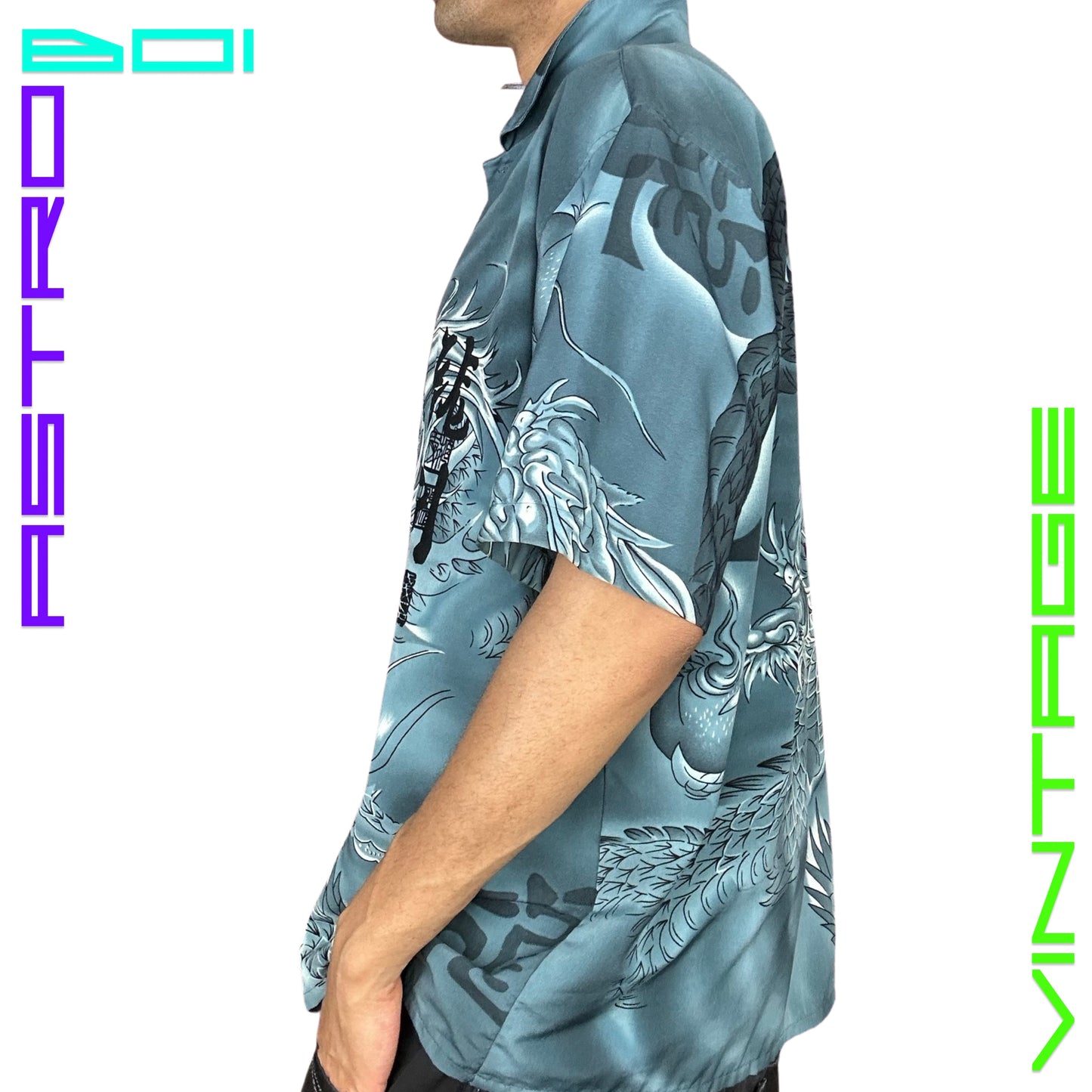 VINTAGE Y2K DRAGON SWORD BUTTON UP _ BLUE