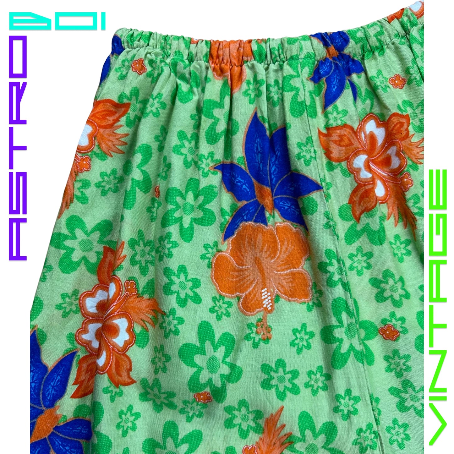 VINTAGE 70s STYLE FLORAL SUMMER SHORT _ MEDIUM
