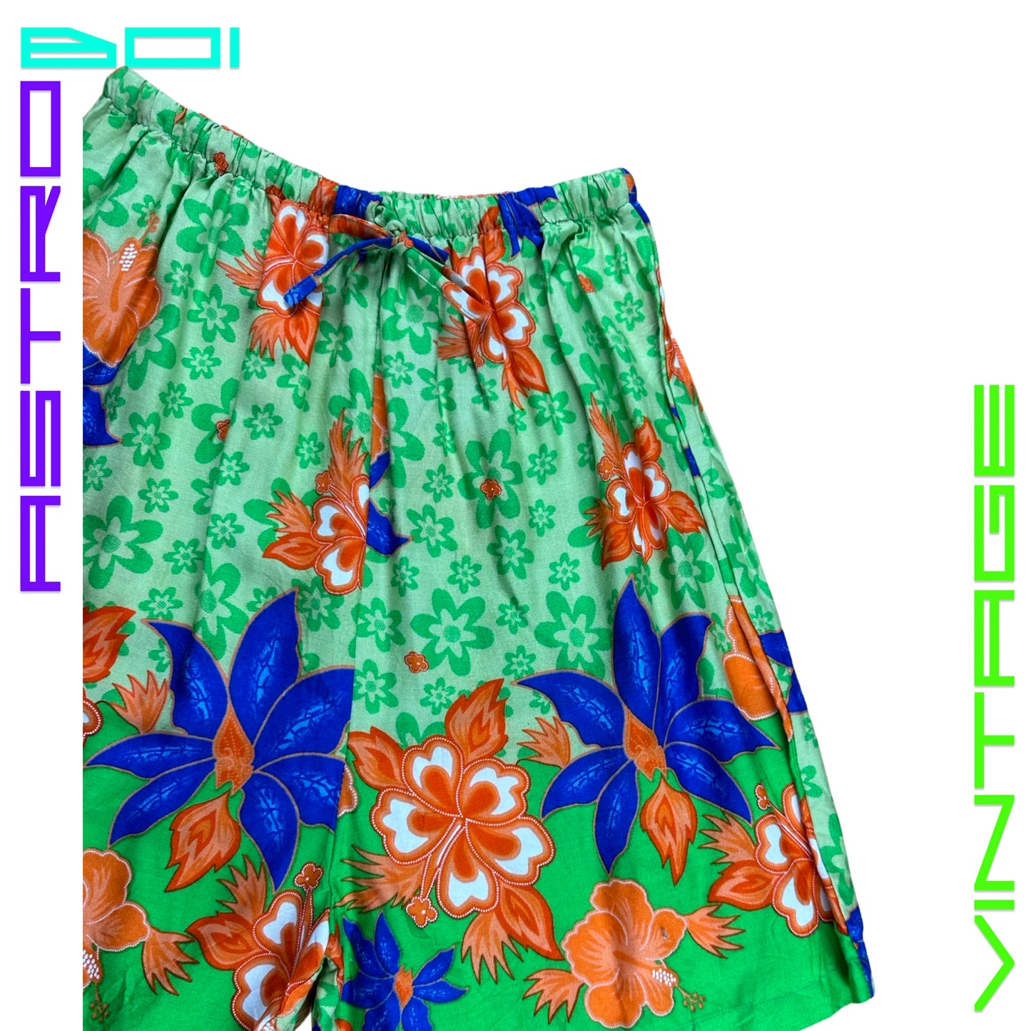VINTAGE 70s STYLE FLORAL SUMMER SHORT _ MEDIUM