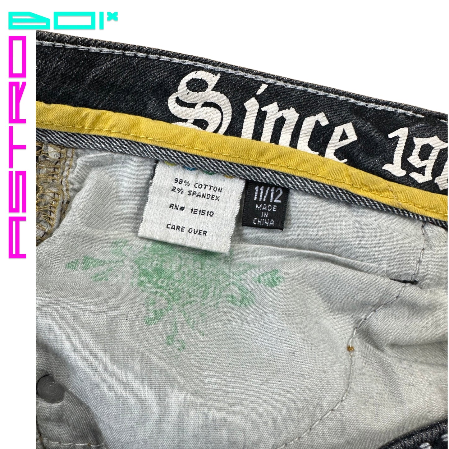 VINTAGE COOGI RASTA STRAIGHT LEG JEANS_30"