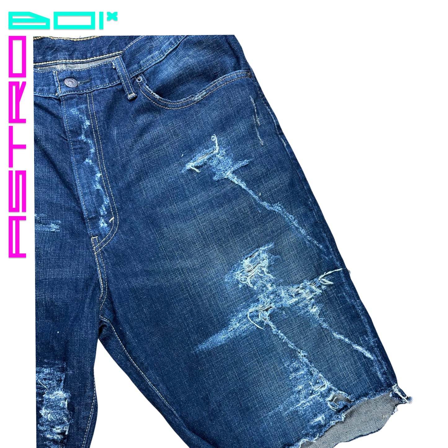ASTROBOI* LEVIS DIRTY DENIM FRAYED SHORTS_ 38"