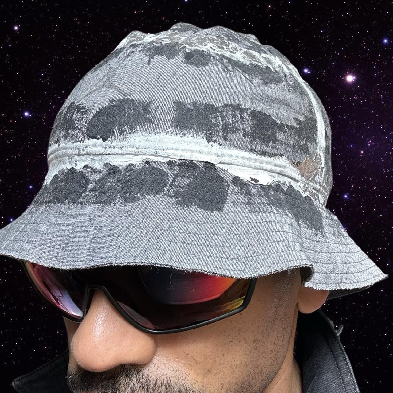 ASTROBOI* x Nike Jordan Gray Painted Bucket Hat - front right