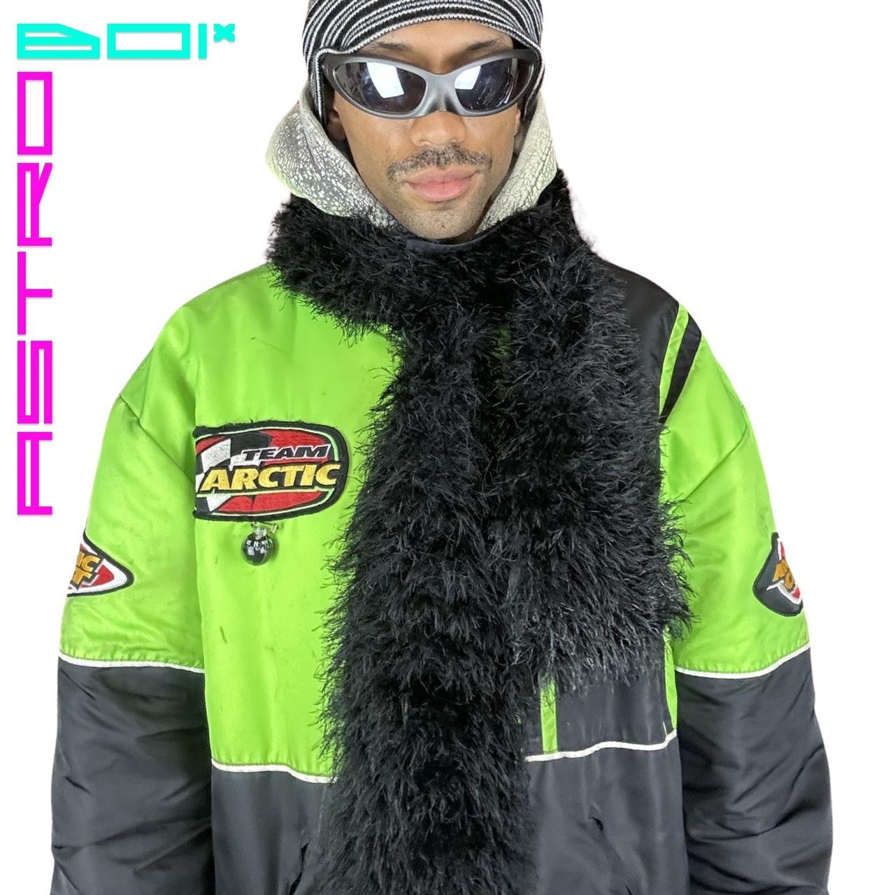 BLACK FUZZY BOA