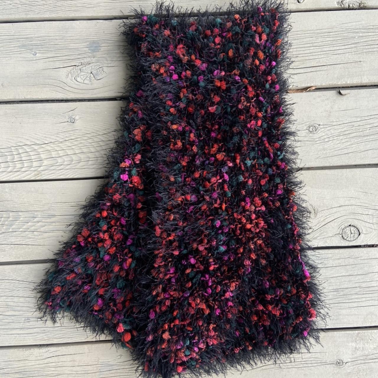 BLACK AND RED EYELASH YARN SCARF