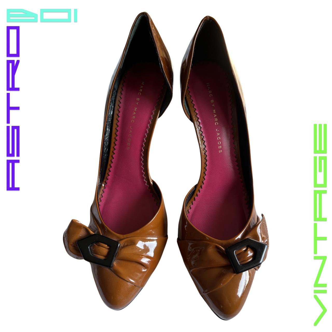 VINTAGE MARC BY MARC JACOBS PATENT LEATHER HEELS_ 39