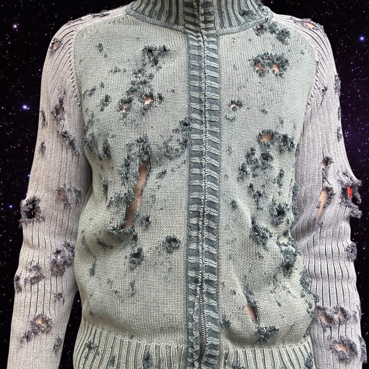 Khaki/Tan Ribbed Grunge Zip Up Sweater - close up
