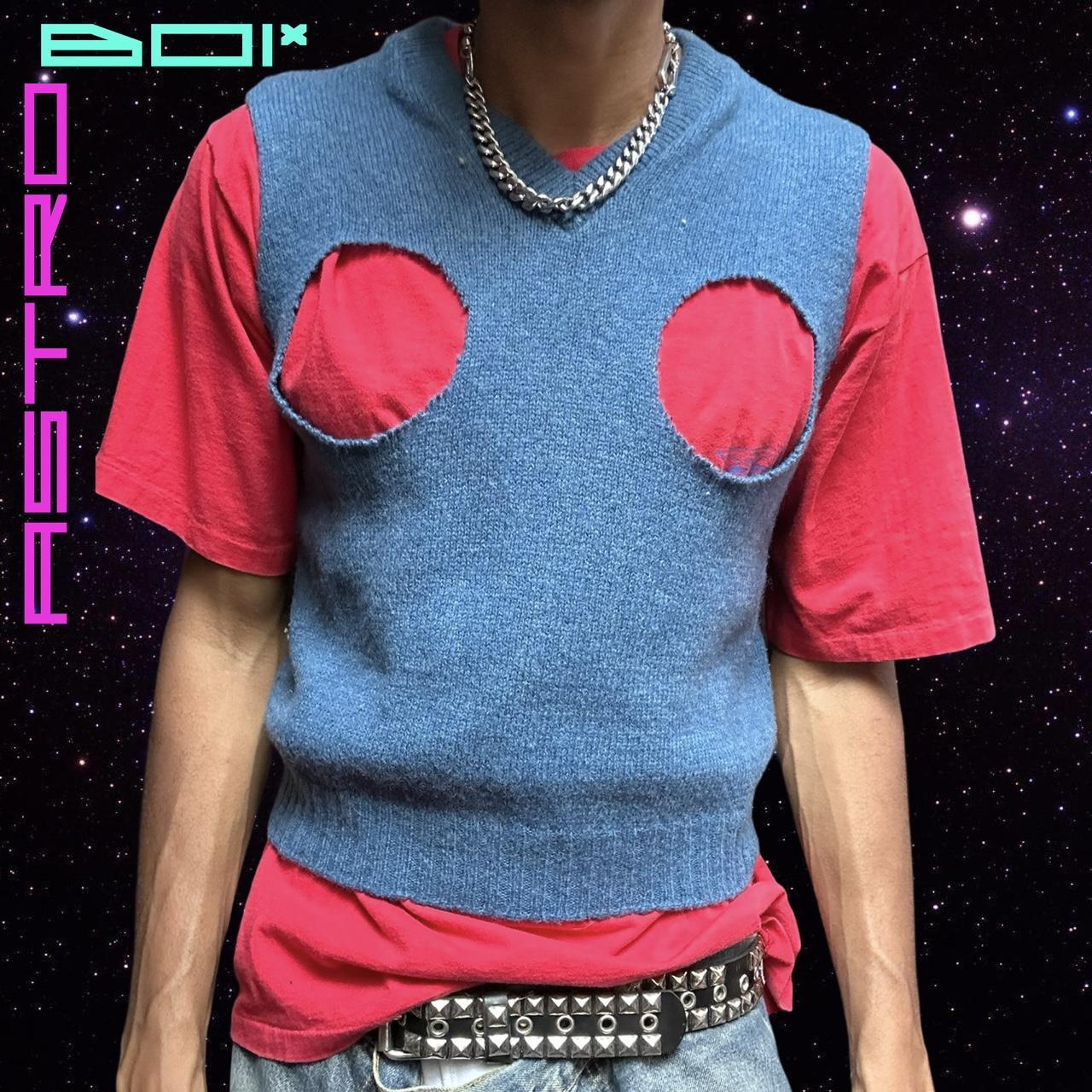 ASTROBOI* BLUE CUT OUT KNIT SWEATER VEST _ MEDIUM