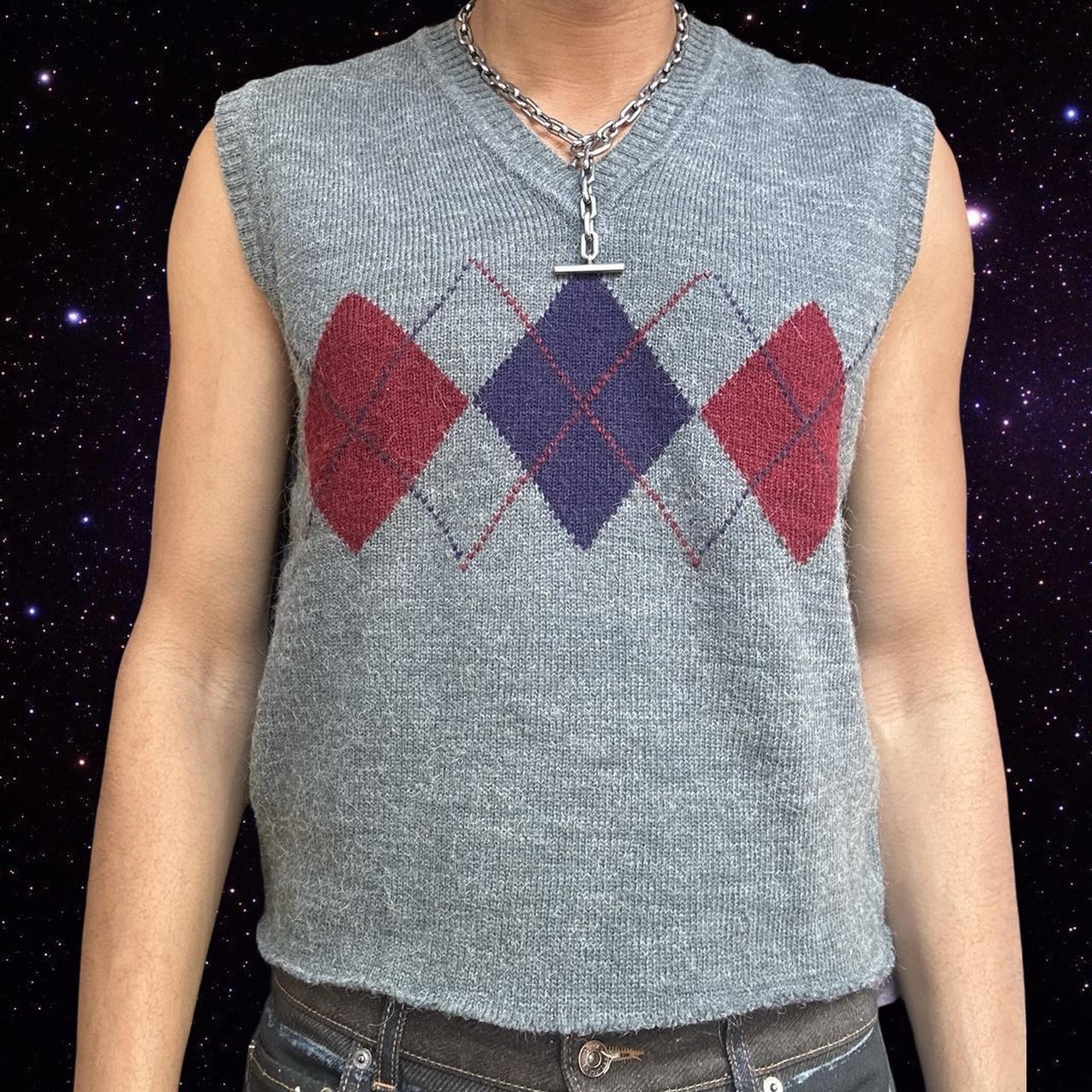 ASTROBOI* Gray Cropped Argyle Sweater Vest - front