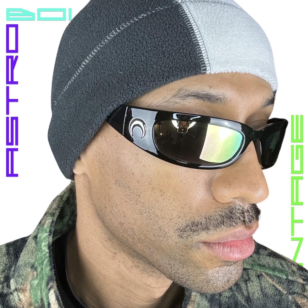 CRESCENT MOON FUTURISTIC SUNGLASSES_ BLACK
