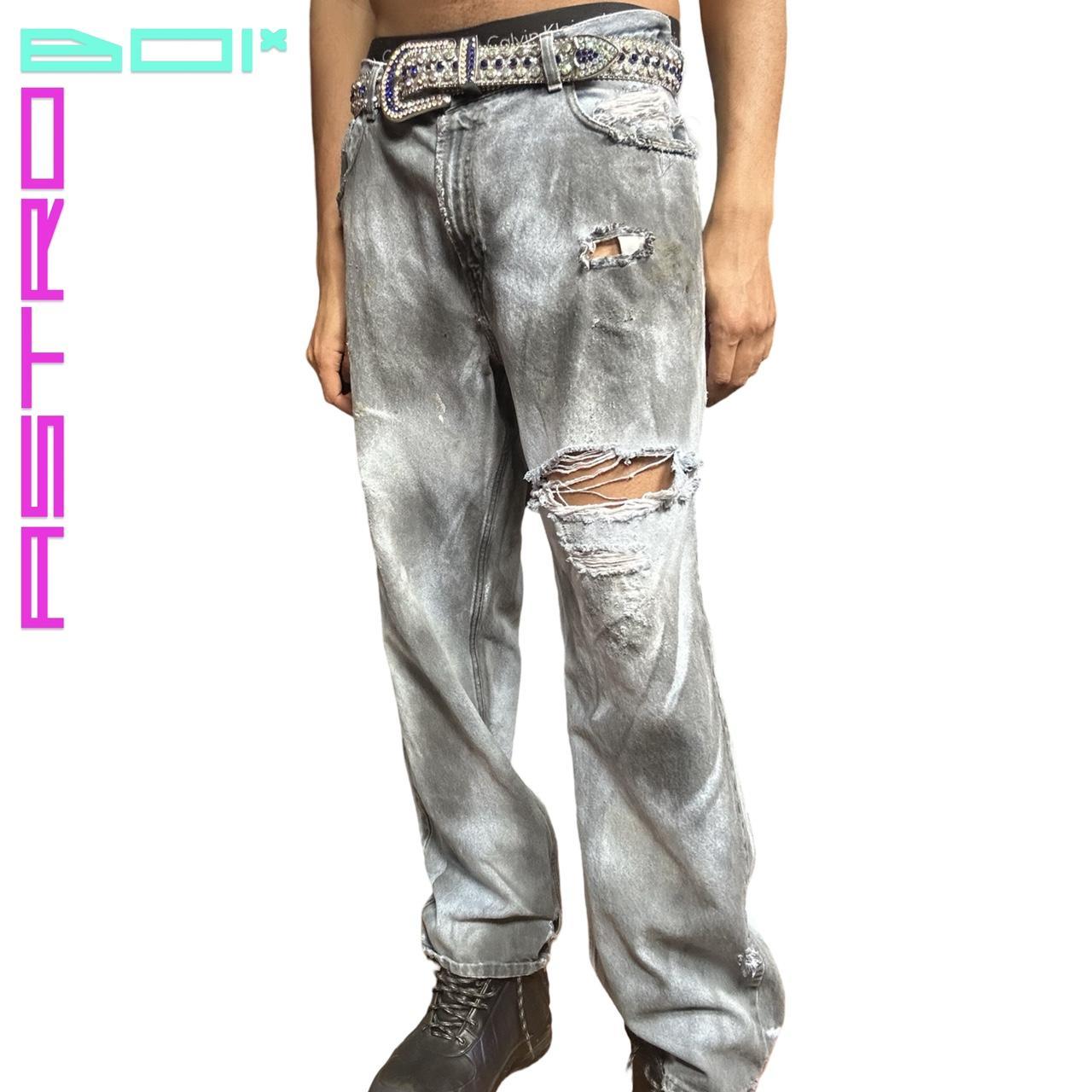 ASTROBOI* LIGHT RINSE BLUE TAR JEANS _ 36x32"