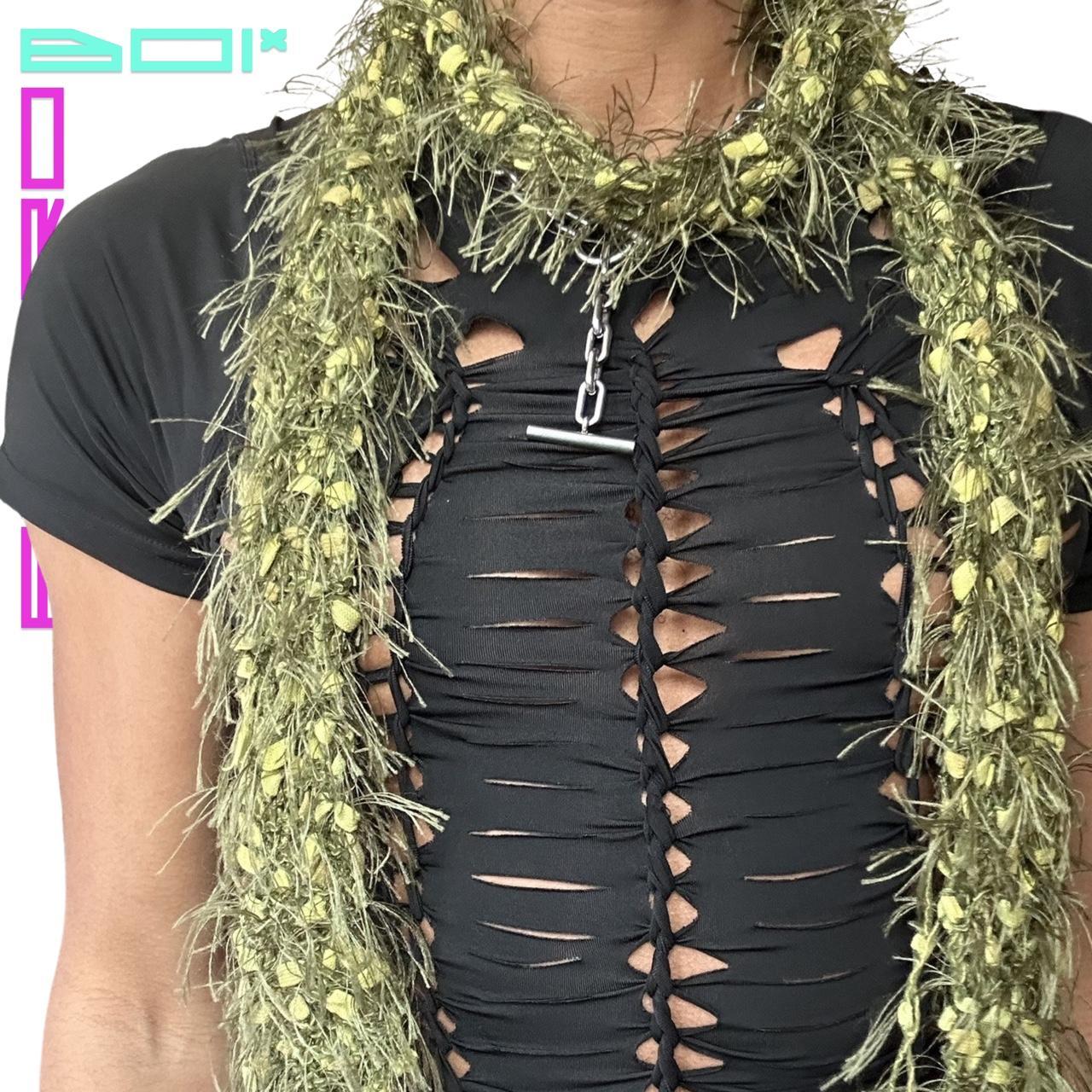 GREEN KNIT FUZZY BOA SCARF