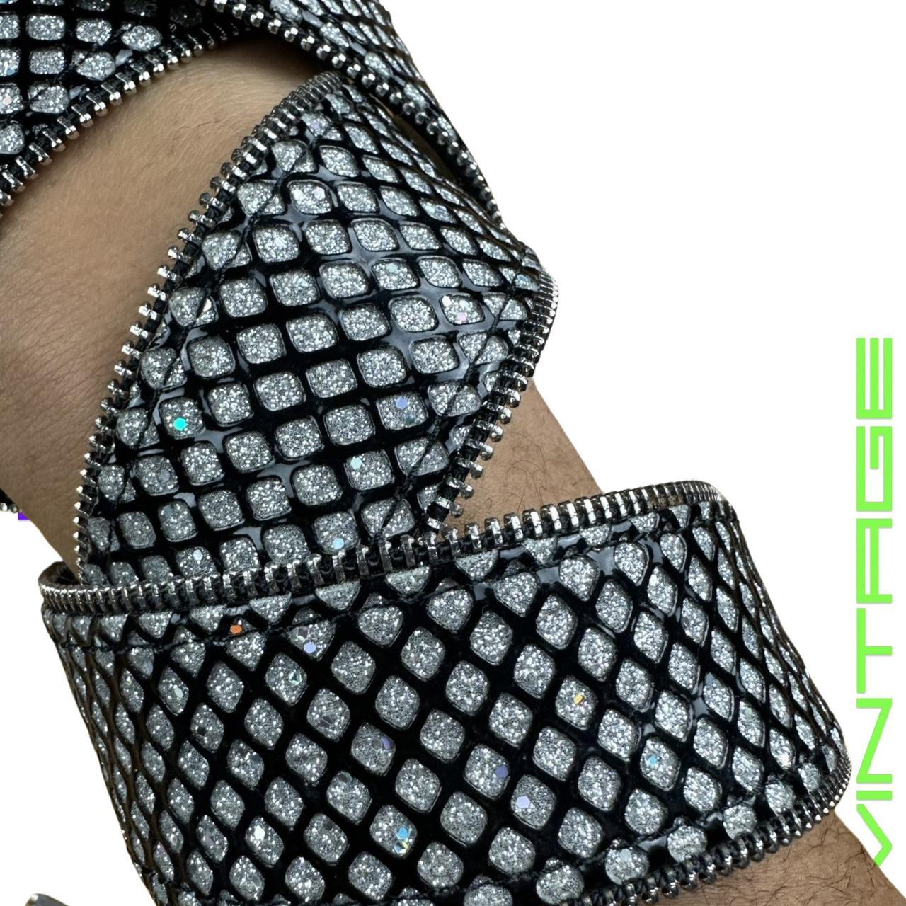 HONEYCOMB FAUX LEATHER GLITTER BELT