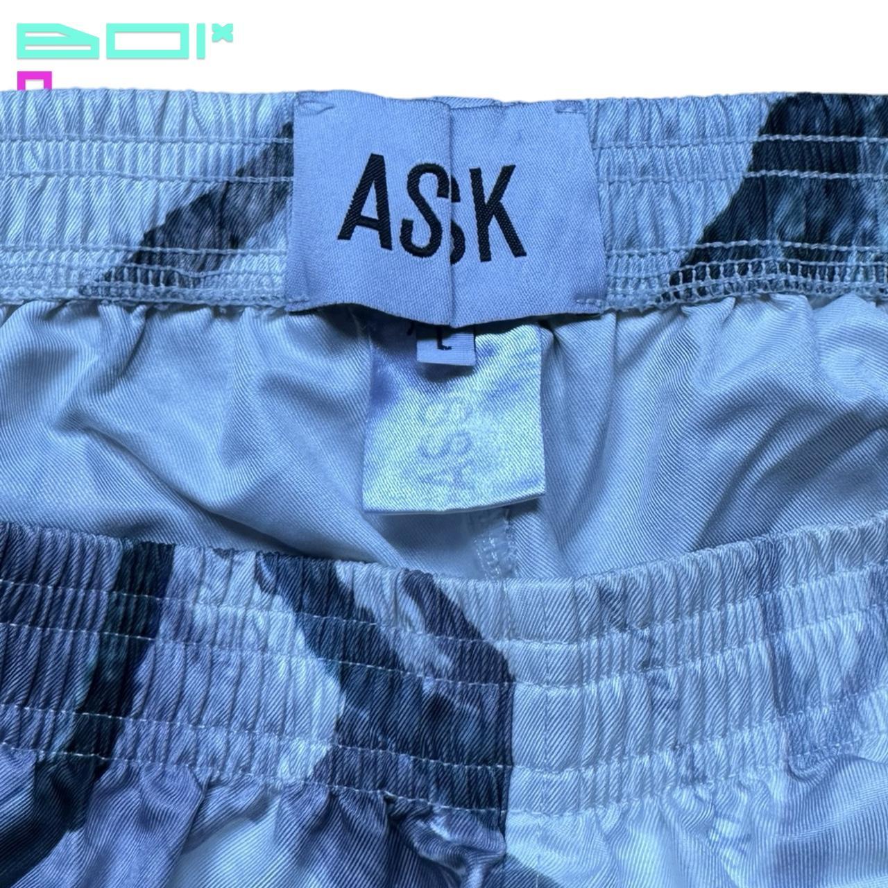 ASSK White Modern Real Tree Camo Nylon Shorts - Large