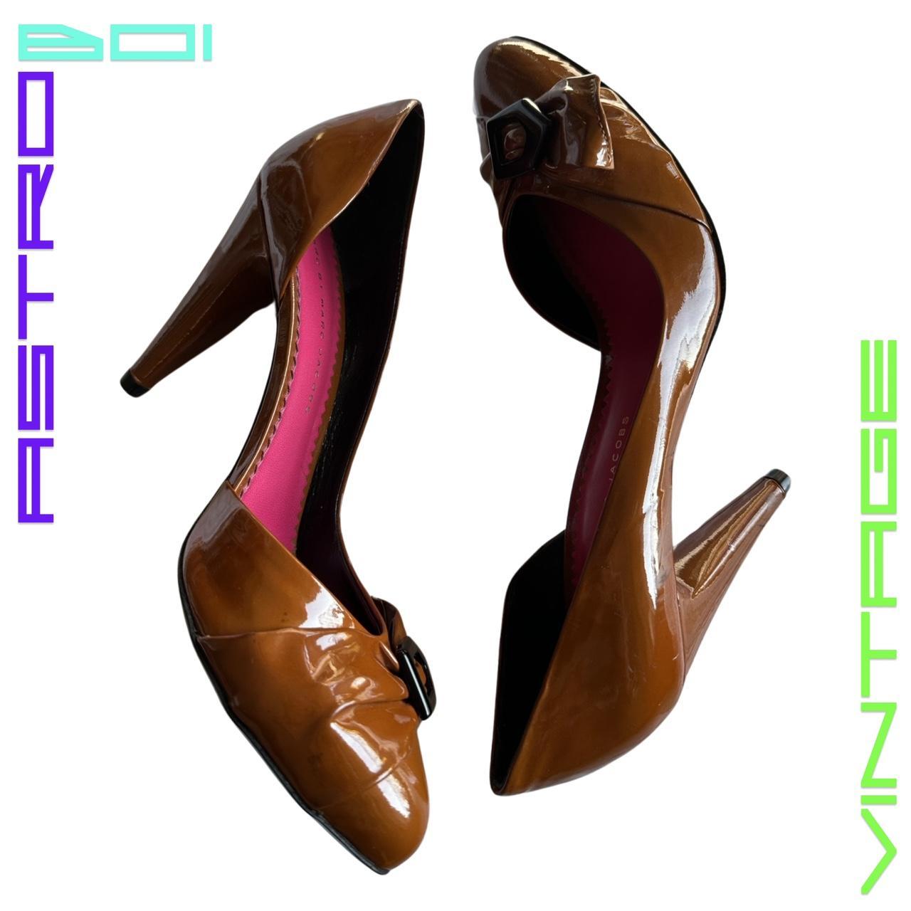 VINTAGE MARC BY MARC JACOBS PATENT LEATHER HEELS_ 39
