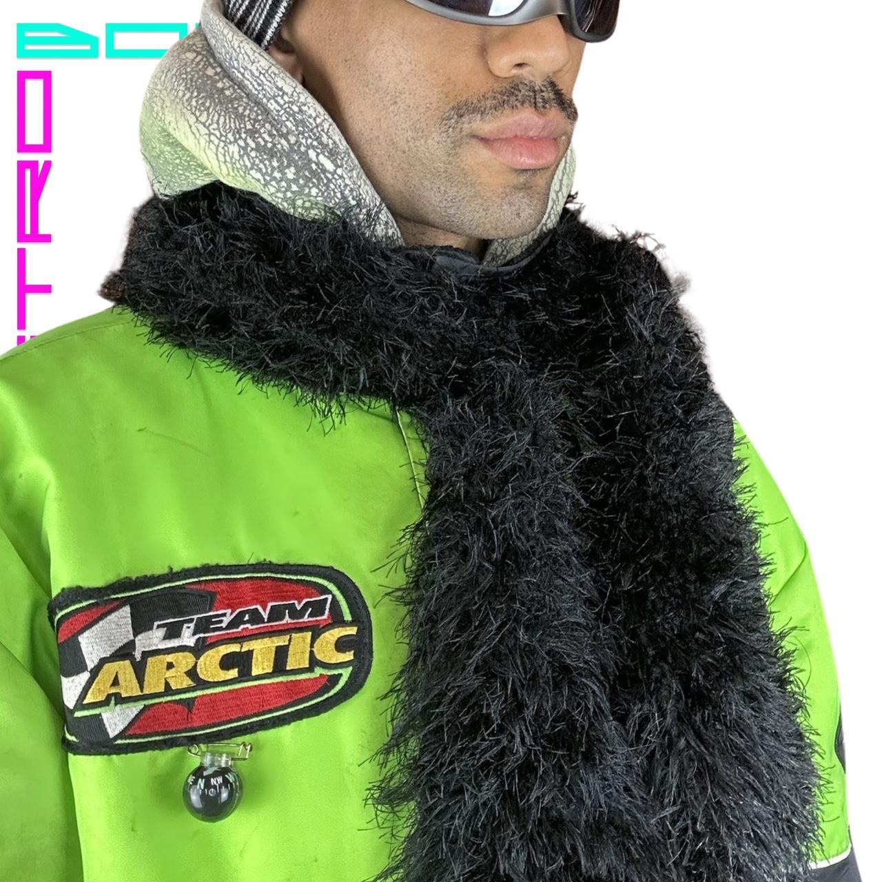 BLACK FUZZY BOA