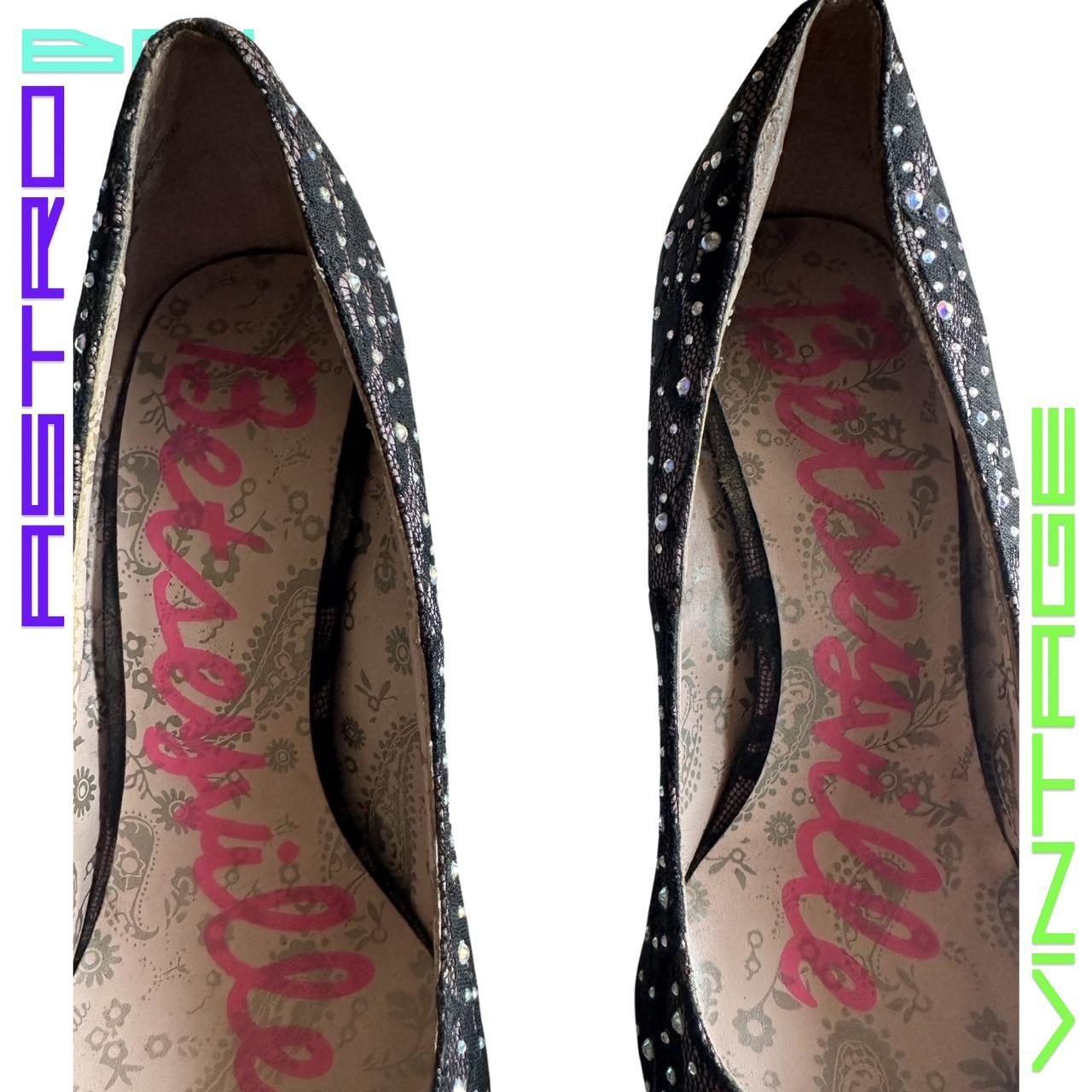VINTAGE BETSEY JOHNSON RHINESTONE LACE HEELS_ 8.5