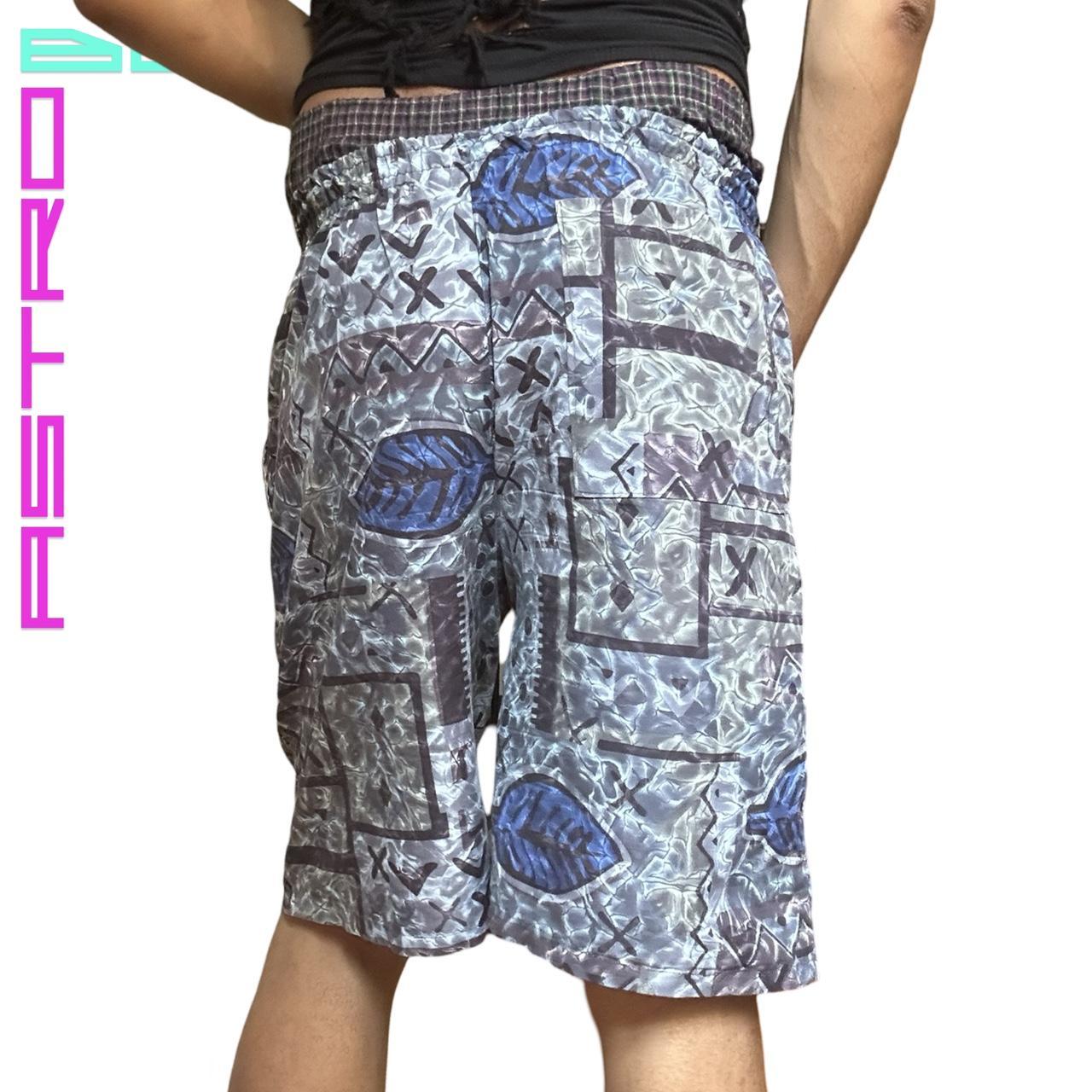 VINTAGE 90s BLUE WATER PRINT NYLON SWIM SHORTS _ XL