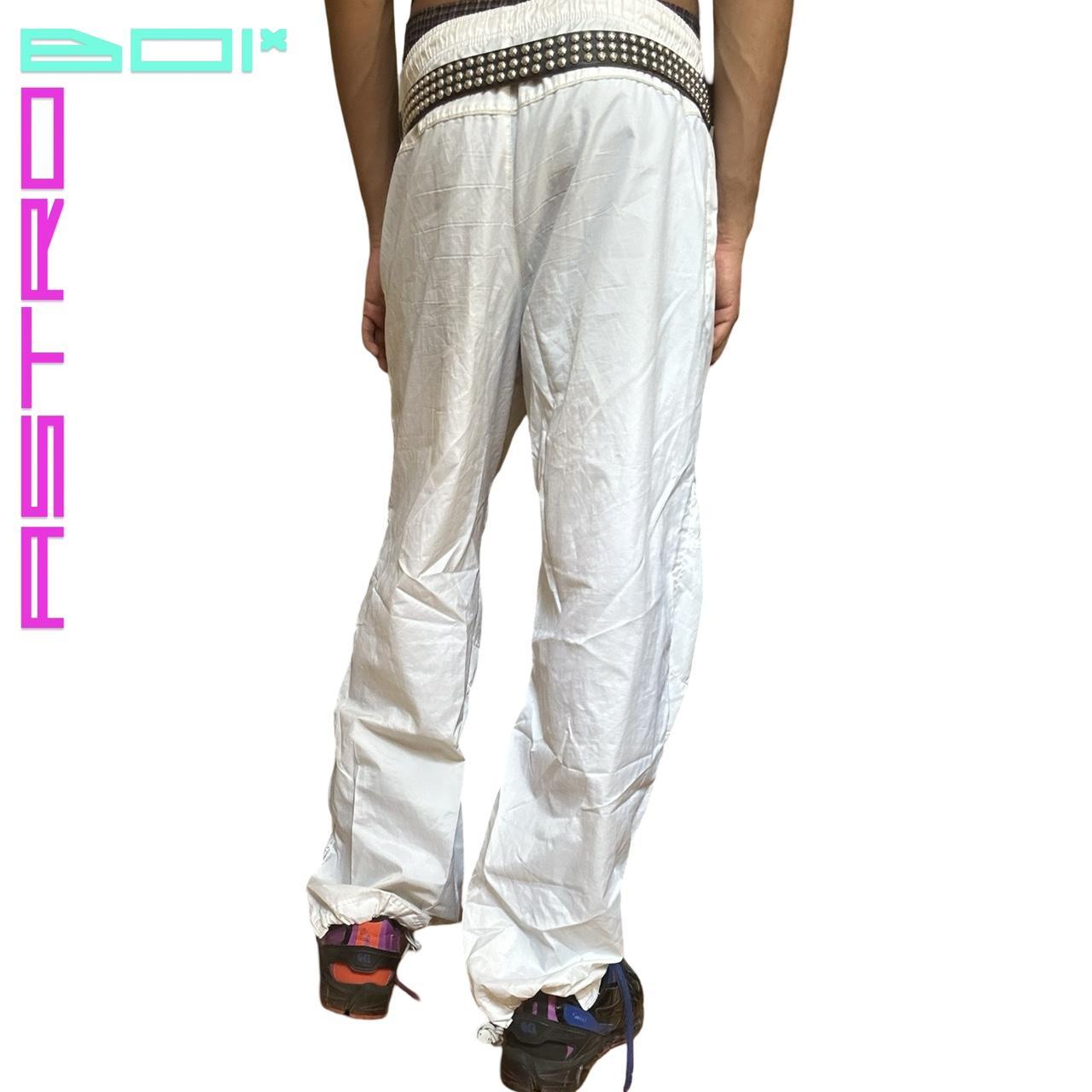 NIKE WHITE NYLON WINDBREAKER BAGGY PANTS _ LARGE