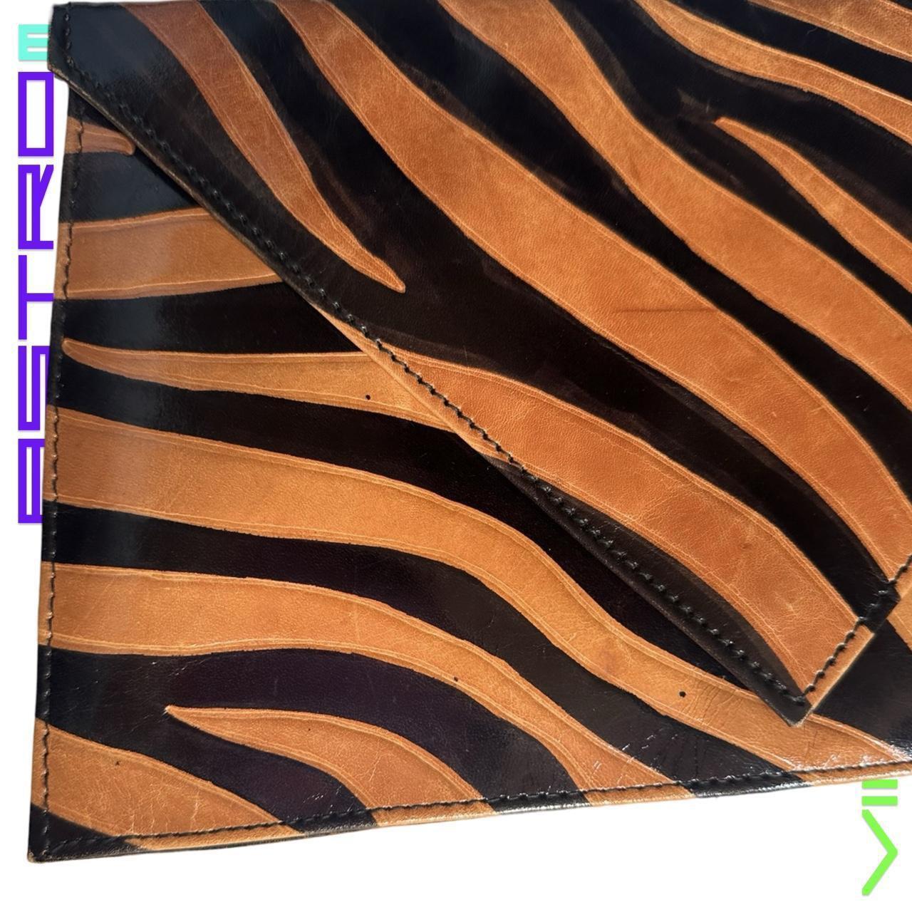 VINTAGE BROWN/BLACK ZEBRA ANIMAL PRINT LEATHER ENVELOPE CLUTCH