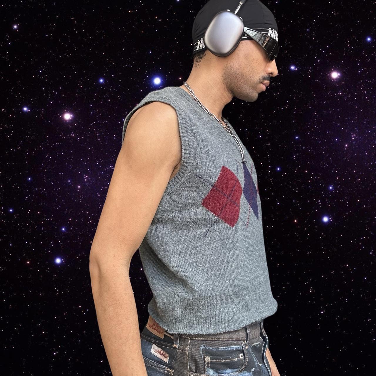 ASTROBOI* Gray Cropped Argyle Sweater Vest - right