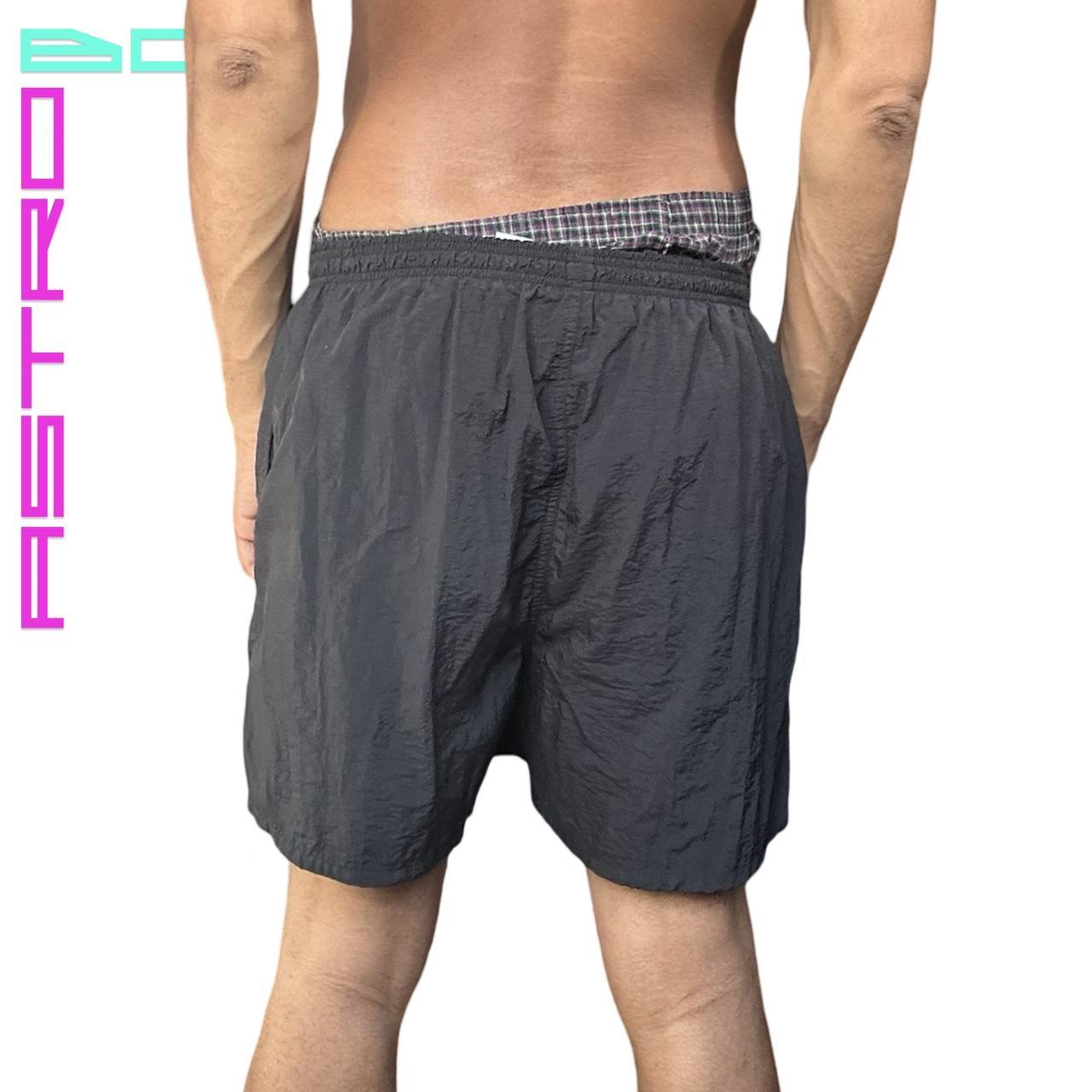 Vintage Champion Men's Black Nylon Shorts - XL