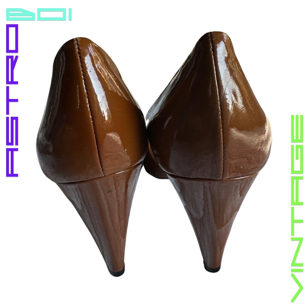 VINTAGE MARC BY MARC JACOBS PATENT LEATHER HEELS_ 39