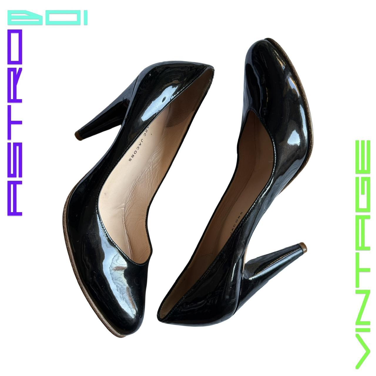 MARC BY MARC JACOBS BLACK PATENT LEATHER HEELS_ 39