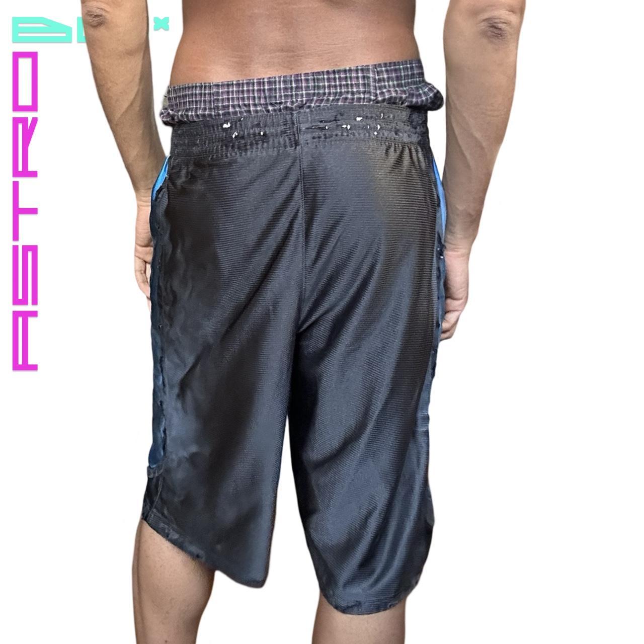 ASTROBOI* Nike Men's Black Distressed Athletic Basketball Shorts - Large