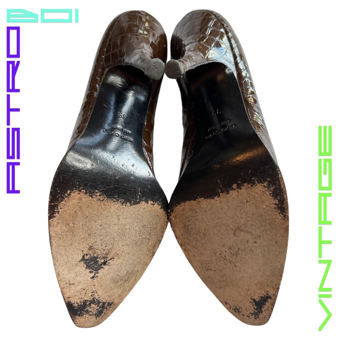 VINTAGE MIU MIU BROWN PATENT LEATHER HEELS_ 39