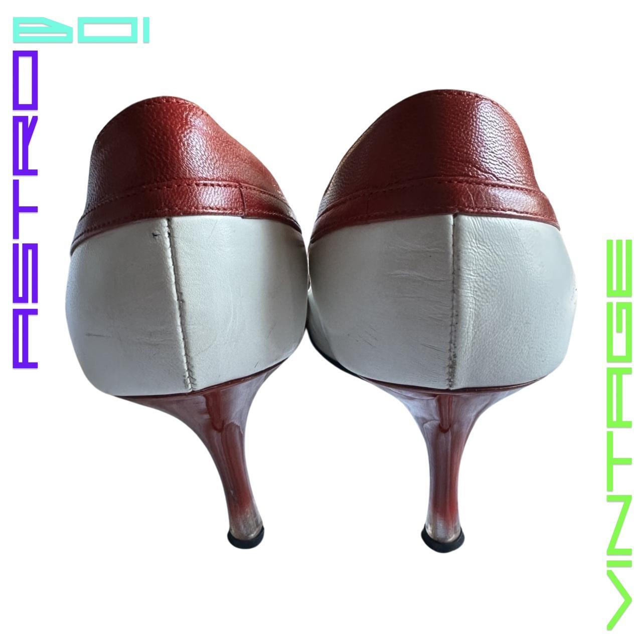 VIA SPIGA RED AND WHITE Y2K HEELS _ 8.5