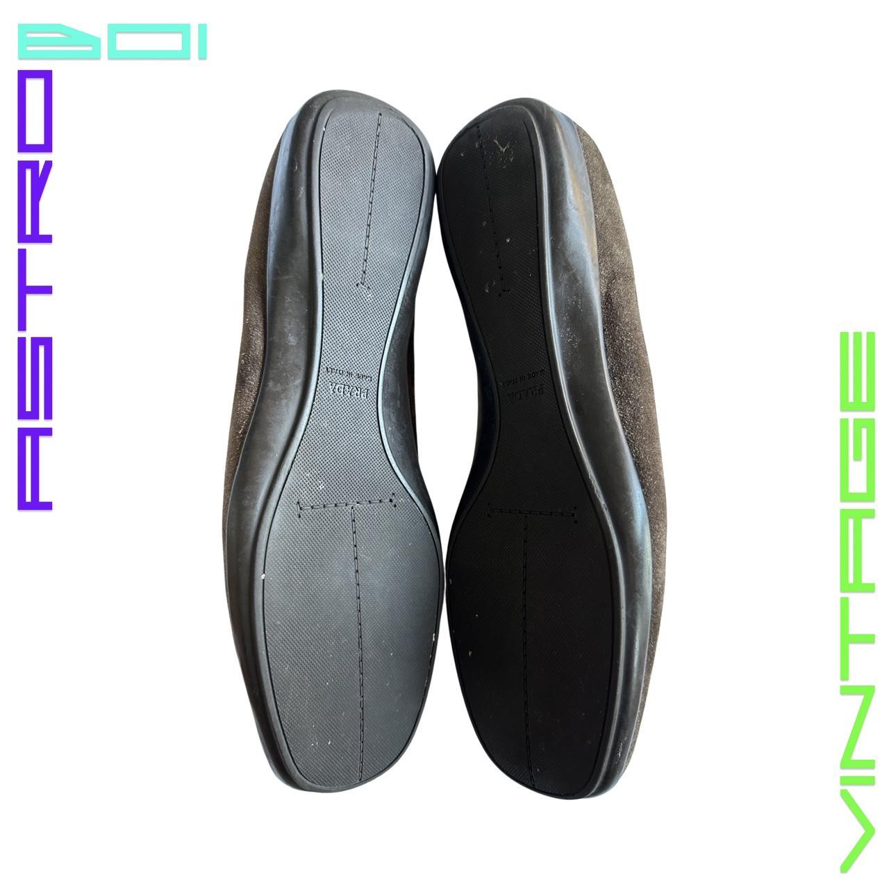 VINTAGE PRADA SUEDE DRIVING SHOE_ BROWN