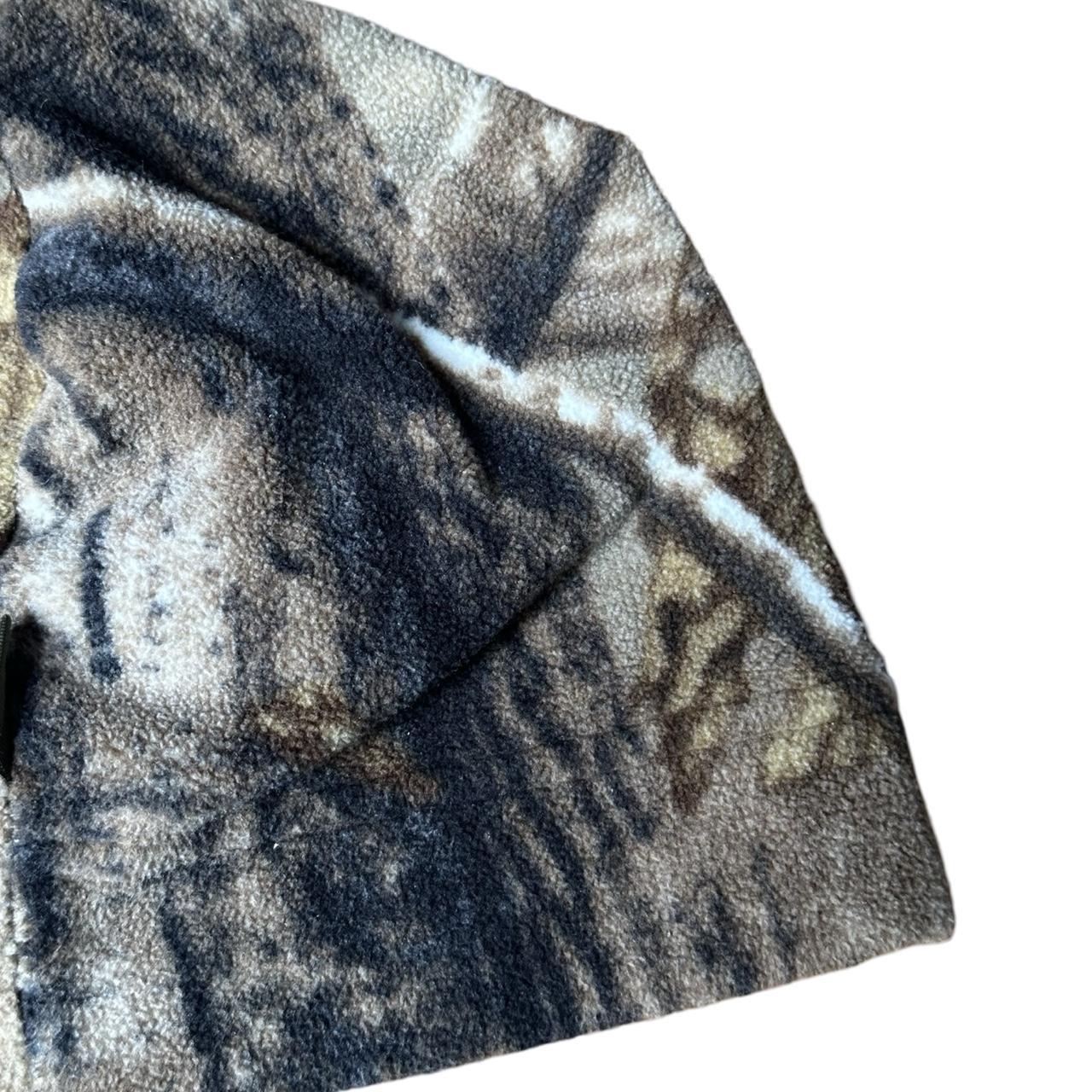 Cabelas Brown Camouflage Fleece Beanie , detail flat