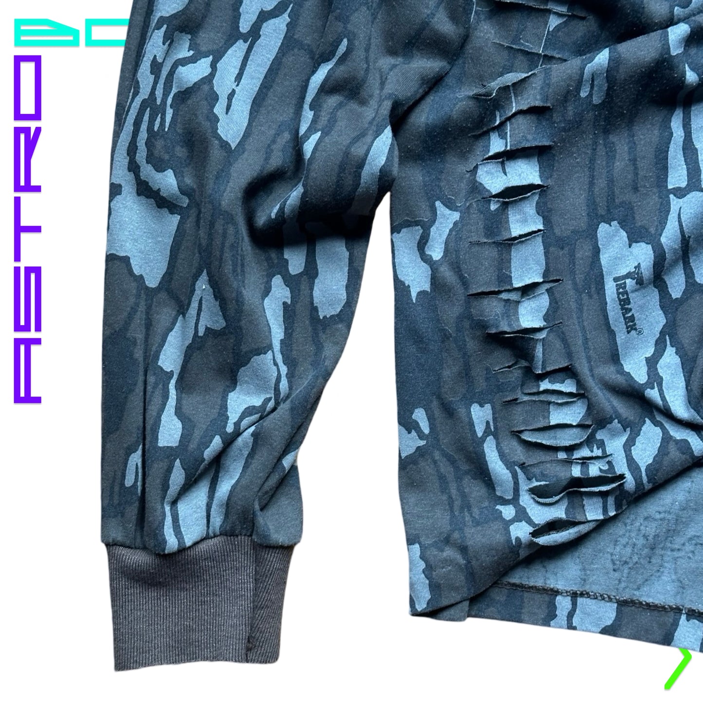 ASTROBOI* Grey Braided Camo Rhinestone T-shirt - XL