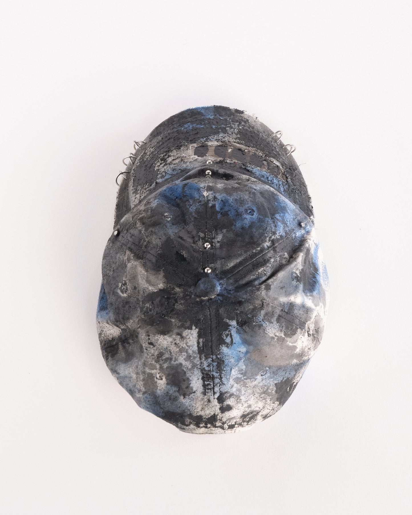 x Vuori 'Black & Blue' Distressed Pierced Hat
