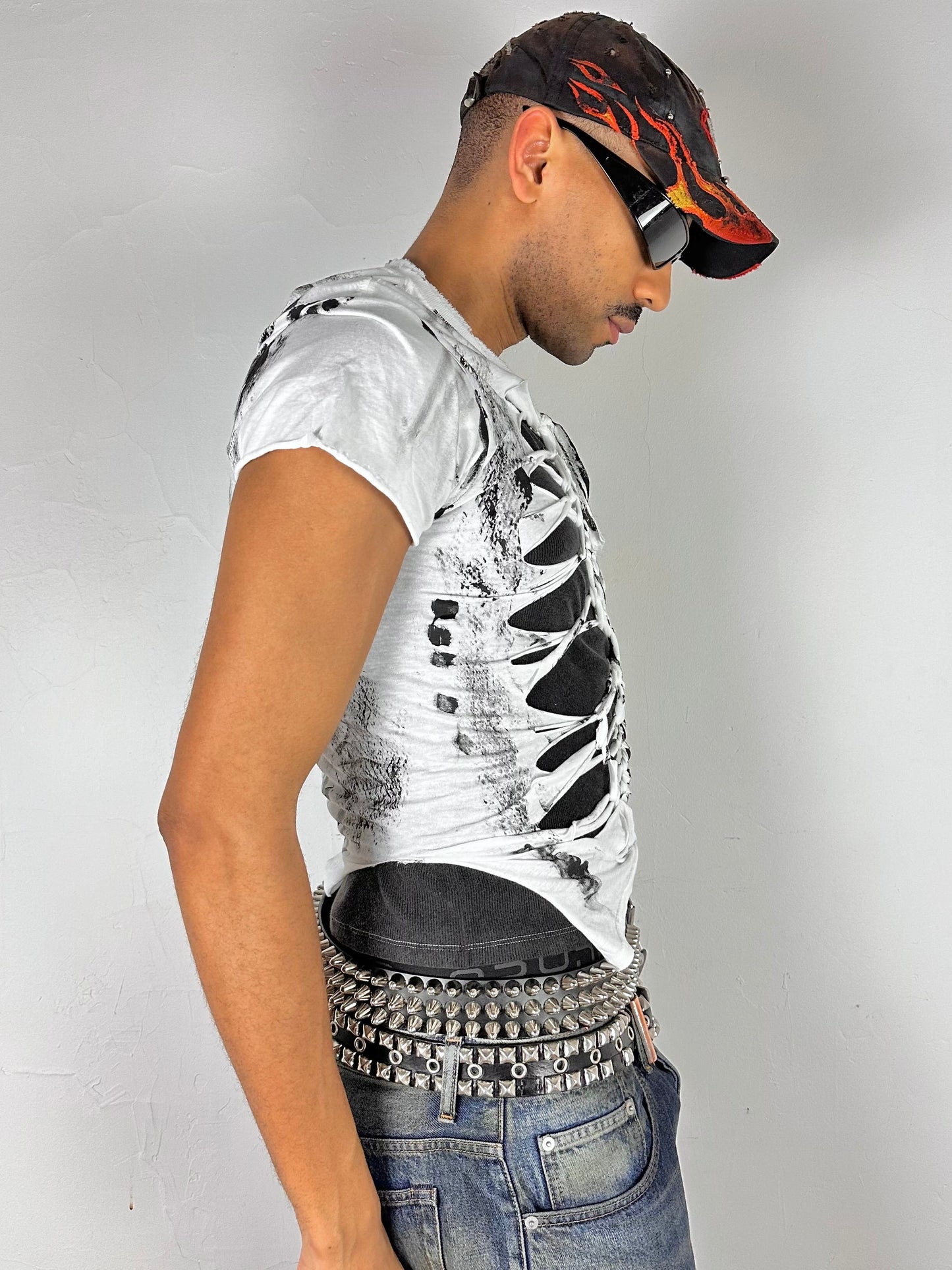 'Slither' White/Black Snake Print Braided T-Shirt – Medium