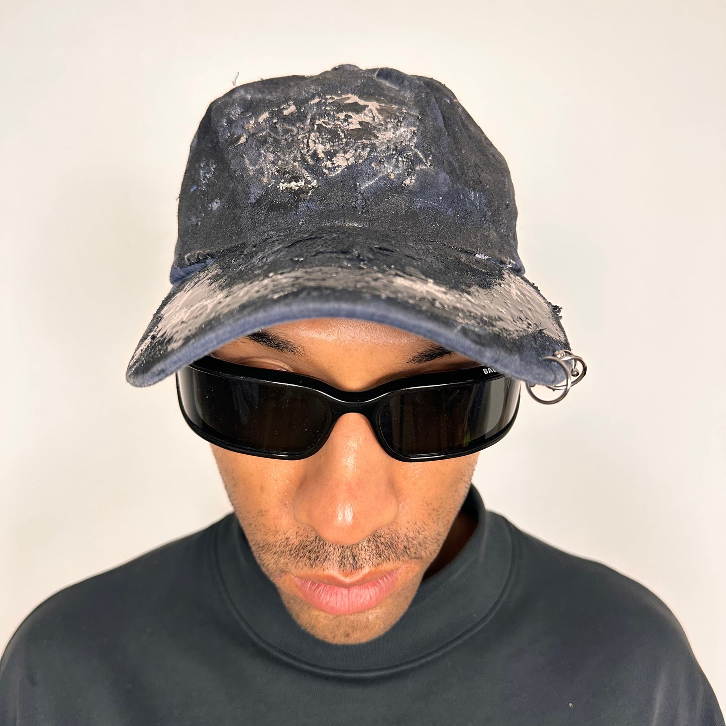 Black & Blue Indie Barbed Wire Distressed Pierced Hat