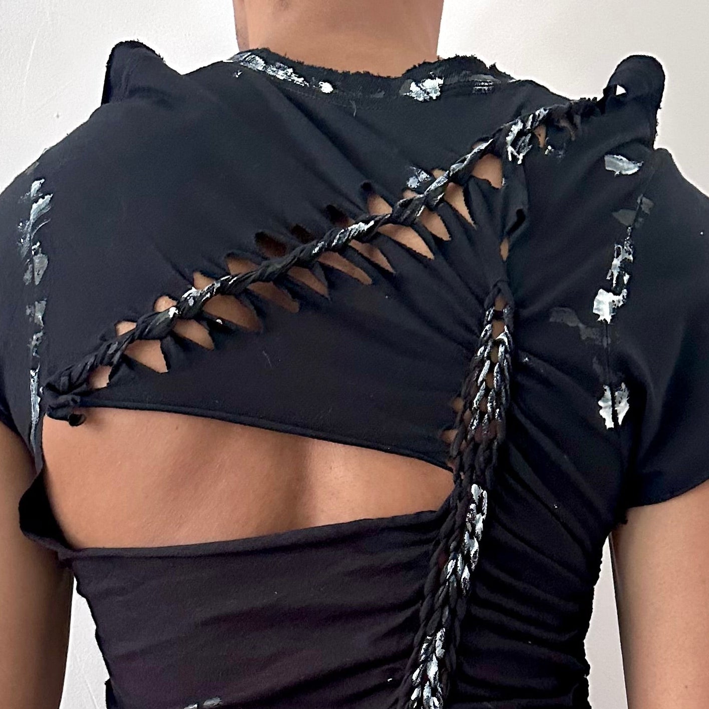 ASTROBOI* 'Duality' Gildan Black Twist Braided T-Shirt - Medium