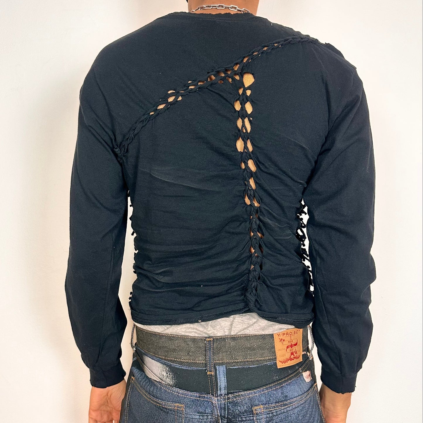 ASTROBOI* x Gildan 'Noir' Black Braided Twist Long Sleeve T-Shirt – Large