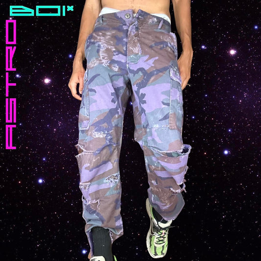 ASTROBOI* GRUNGY CAMOUFLAGE UTILITY PANTS