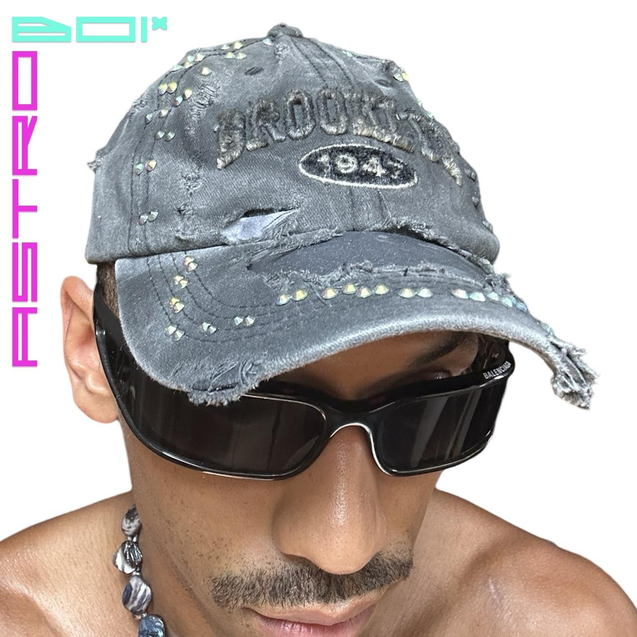 ASTROBOI* BROOKLYN BLACK DISTRESSED AIRBRUSHED RHINESTONE HAT