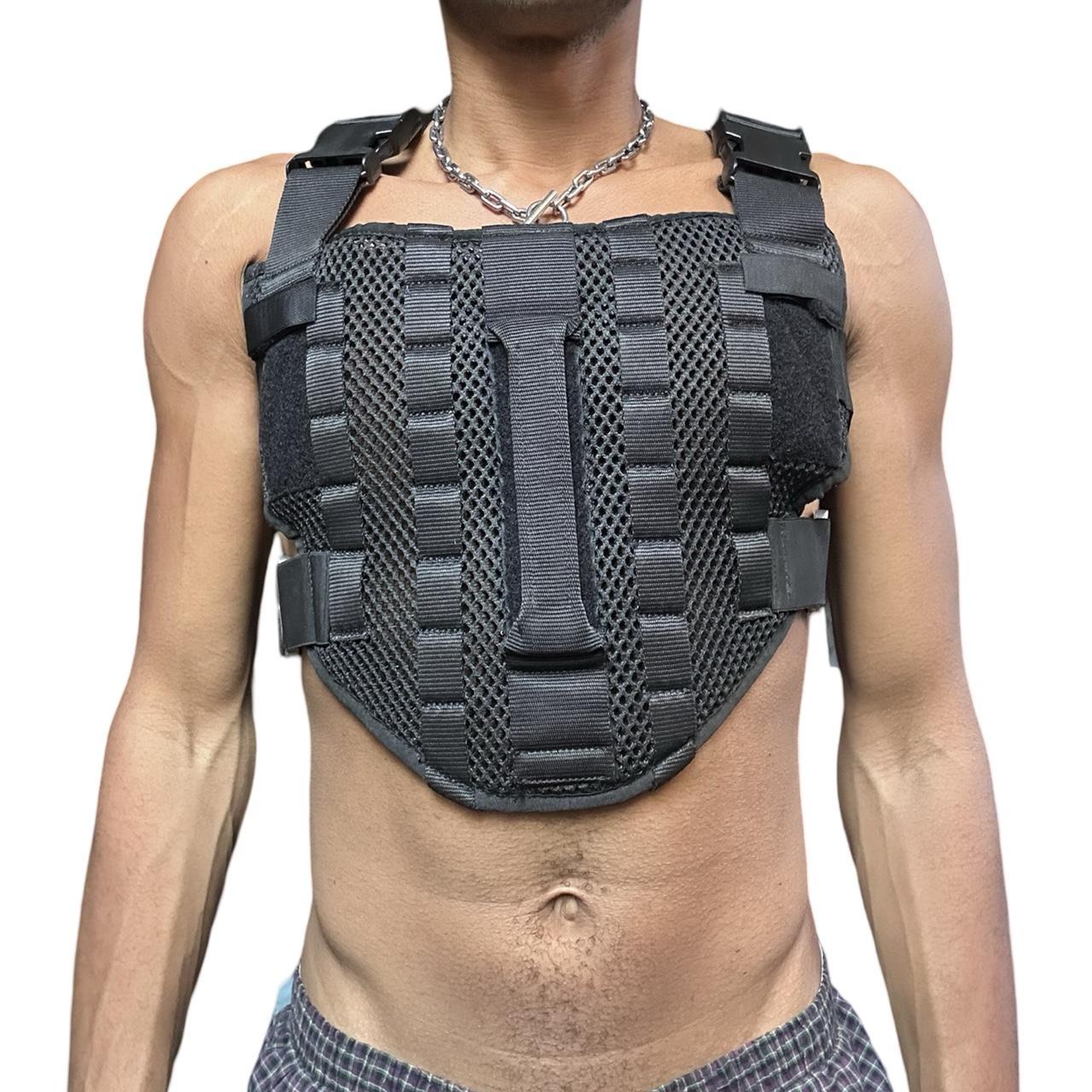 Alyx mens tactical streetwear vest (front)