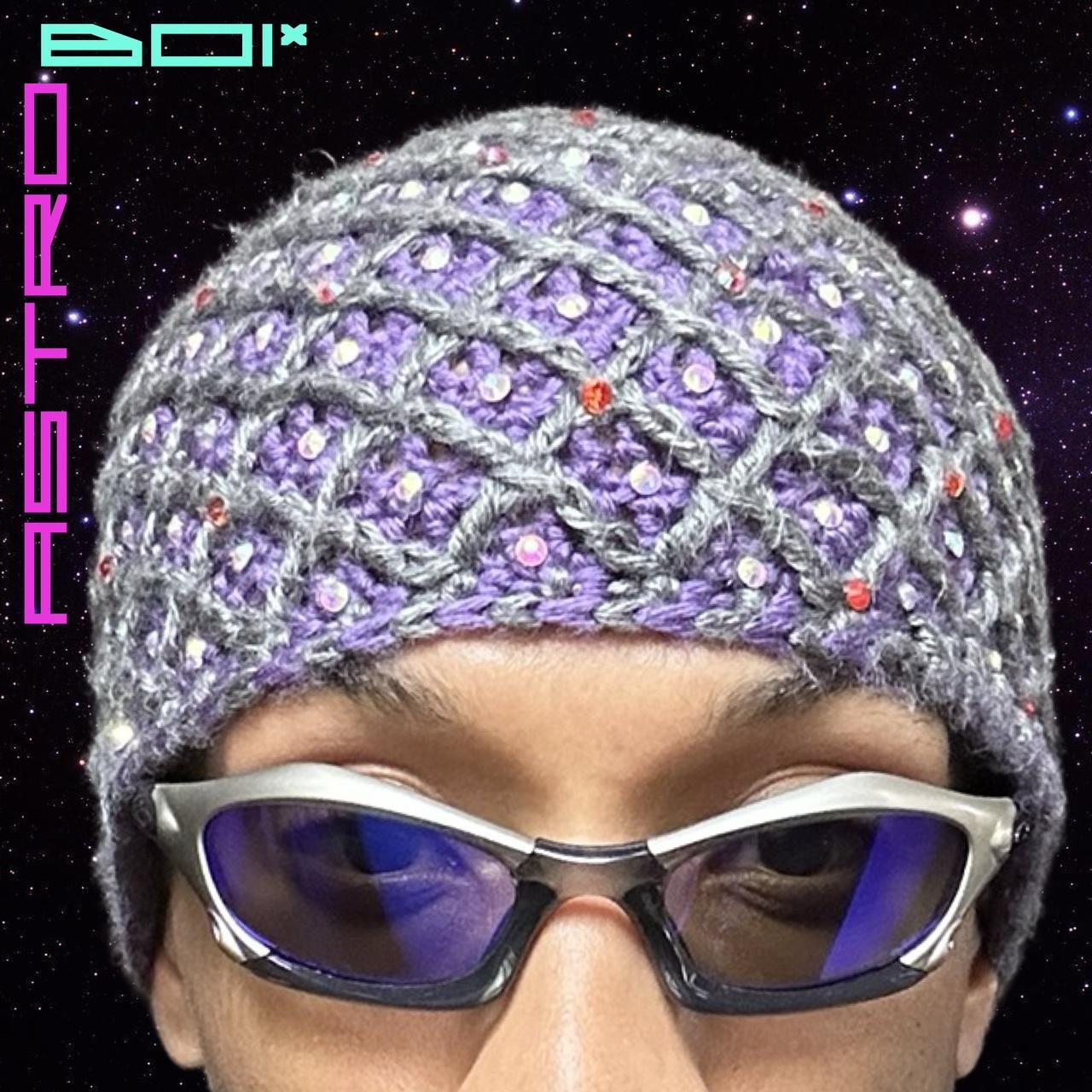 ASTROBOI* PURPLE DIAMOND KNIT WOOL RHINESTONE BEANIE