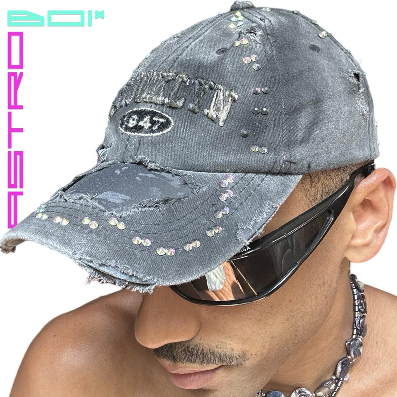 ASTROBOI* BROOKLYN BLACK DISTRESSED AIRBRUSHED RHINESTONE HAT