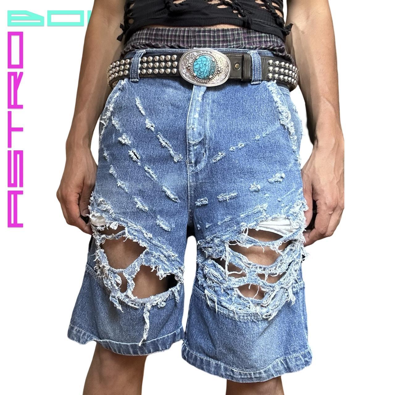 ASTROBOI* CXS21 TATTERED DENIM SHORTS_34"