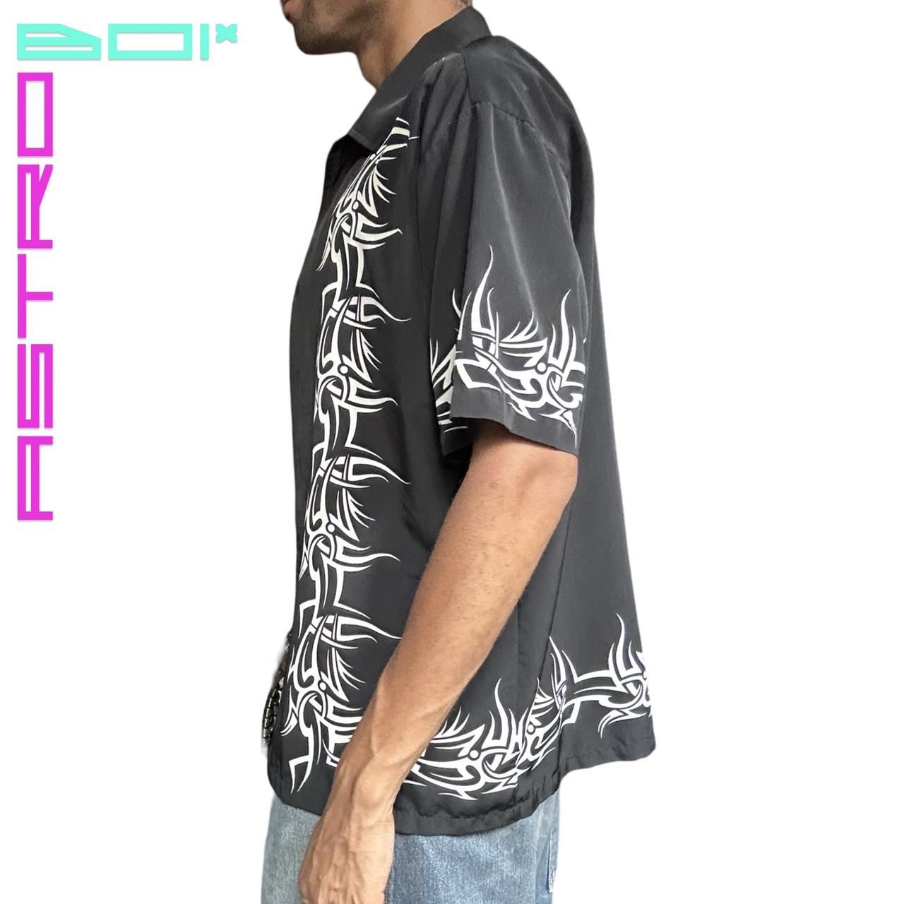 VINTAGE ODO BLACK TATTOO PRINT GUY FIERI SHIRT_ LARGE