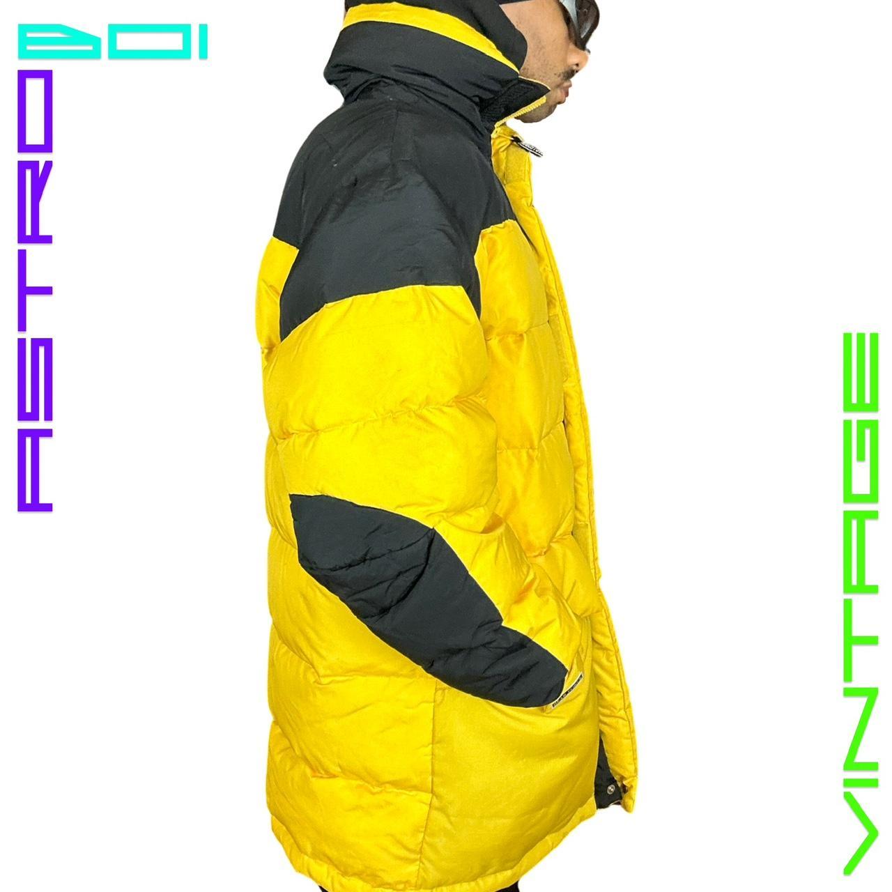 BEAR MOUNTAIN YELLOW PUFFER JACKET _ XL