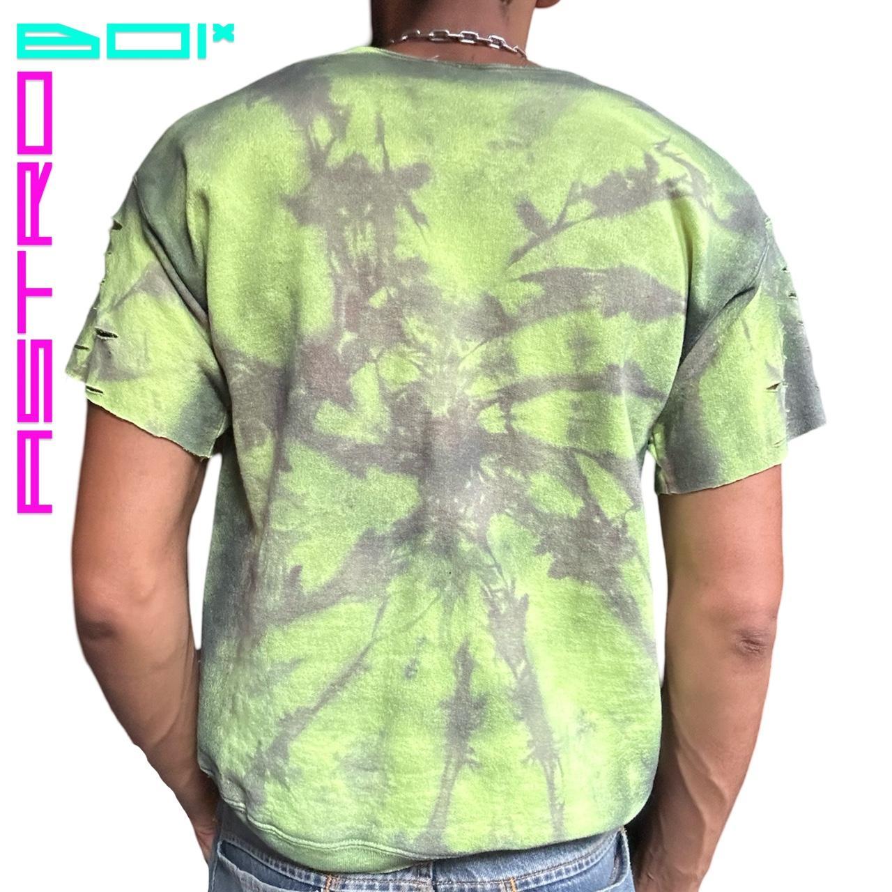 ASTROBOI* BRAT GREEN SHORT SLEEVE TIE DYE SWEATSHIRT _ LARGE