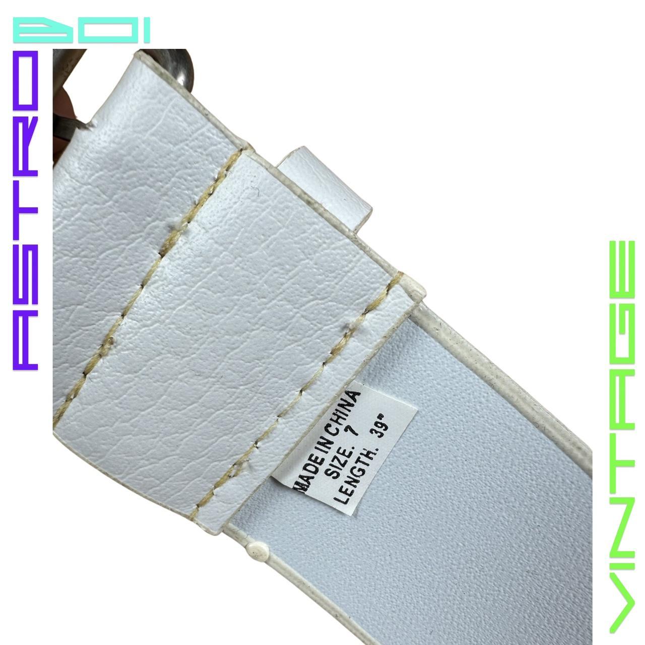 WHITE Y2K FAUX LEATHER RIVET BELT