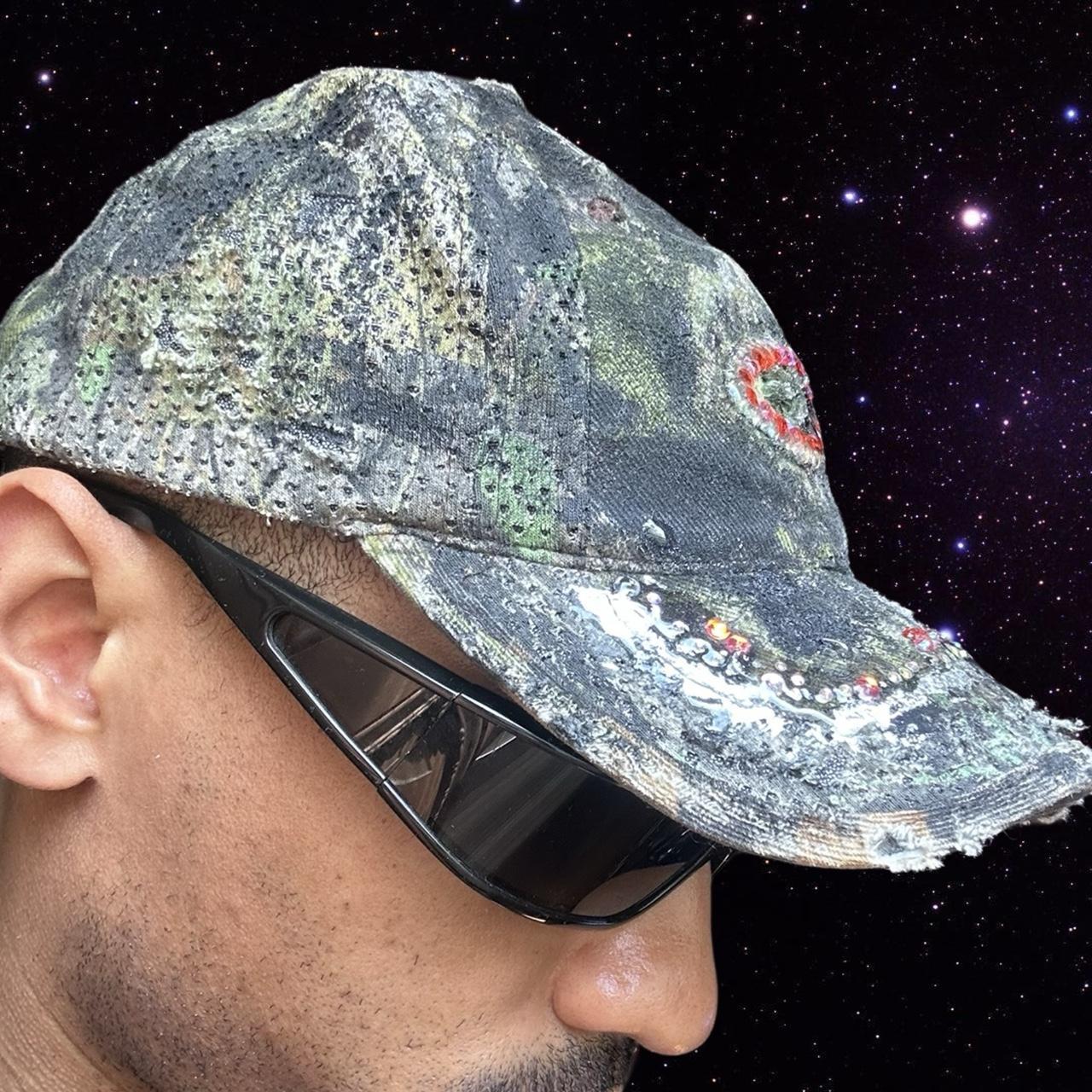 ASTROBOI* Mossy Oak Brown Real Tree Rhinestone Resin Hat - right 