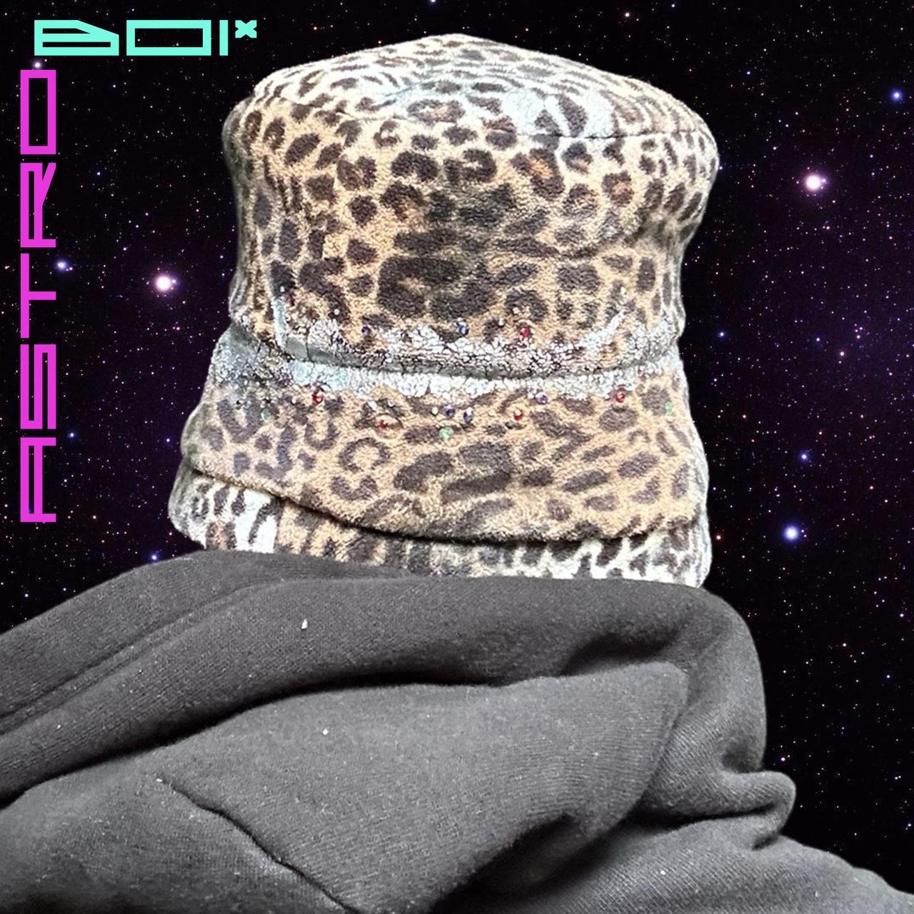 ASTROBOI* BLUE LEOPARD PRINT RHINESTONE WINTER BUCKET HAT